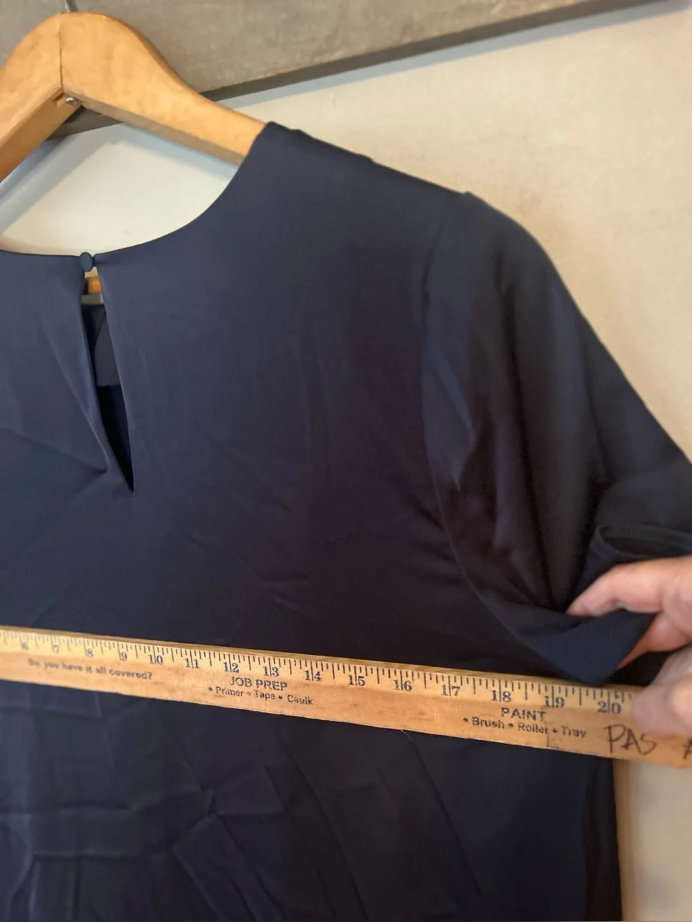 A line Satiny maxi dress with pockets - Picture 9 of 12